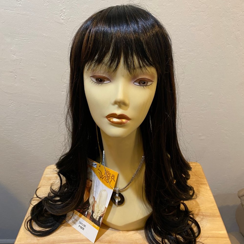 #101 IT'S A WIG SYNTHETIC WIG